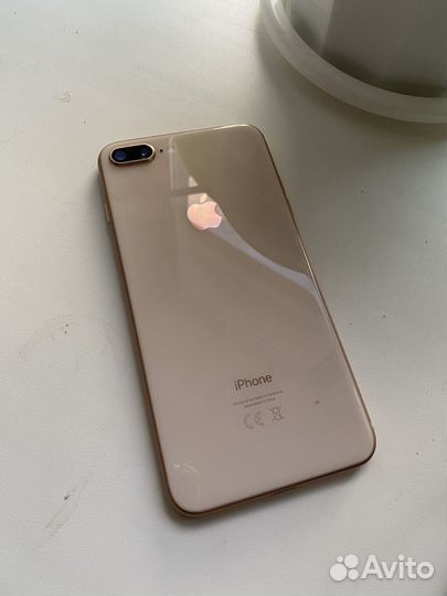 Телефон iPhone 8 plus