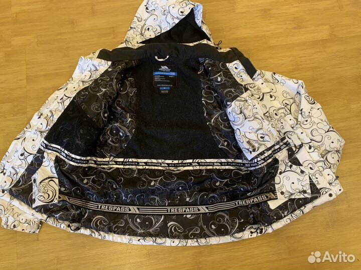 Куртка горнолыжная