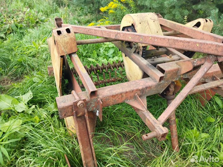 Копатель корнеплодов Agromet Z-609, 2003