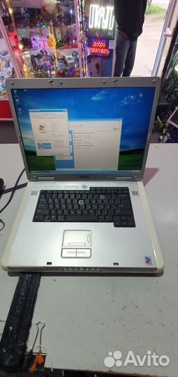 Ноутбук с 17 экраном dell pp14L с сзу