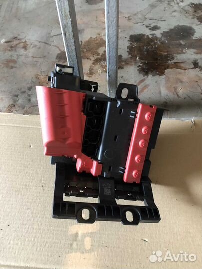 Bmw5 G30 Кронштейн распределителя