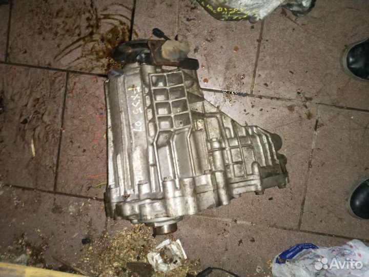 Раздатка Infiniti FX35 Инфинити Фх35 VQ35DE 3.5 л