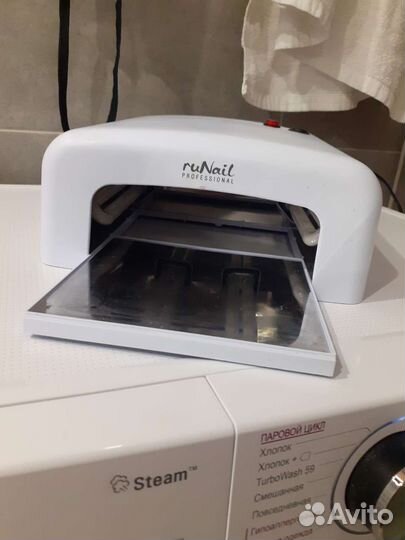 Уф лампа для ногтей