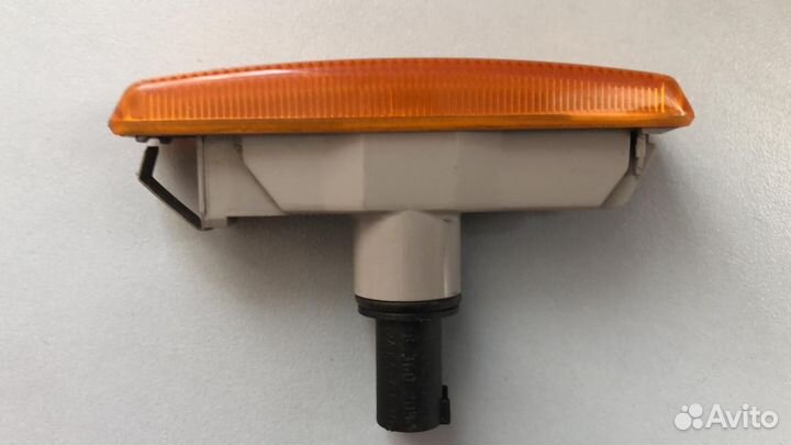 Повторитель поворотников в крыло BMW e39/бмв Е39