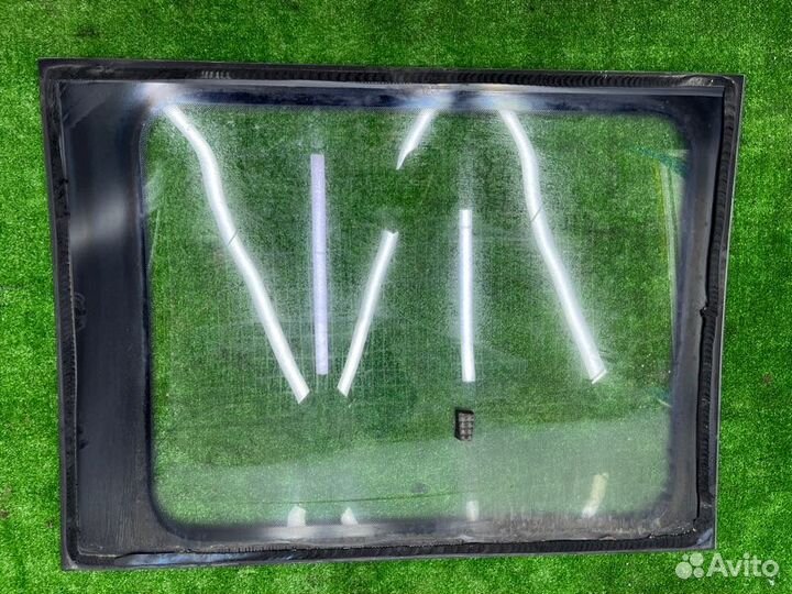 Боковое стекло кузова Ford Transit 8 MK8 2014- BUS