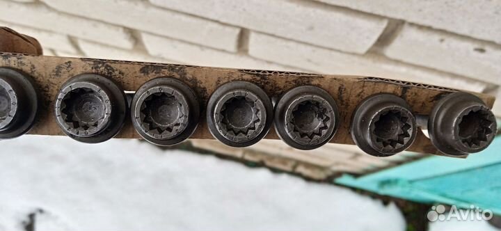 Комплект болтов гбц Audi, Seat, Skoda