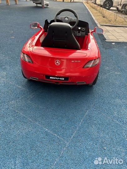 Детский электромобиль