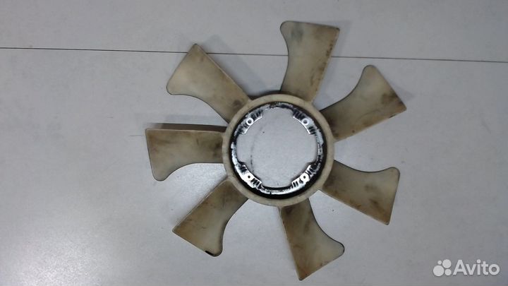 Крыльчатка вентилятора Nissan Elgrand, 1998