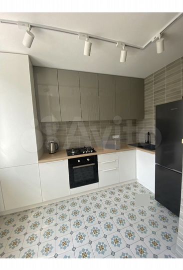 1-к. квартира, 46 м², 1/9 эт.