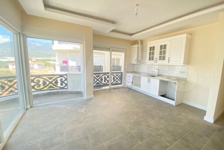 3-к. квартира, 155 м² (Турция)