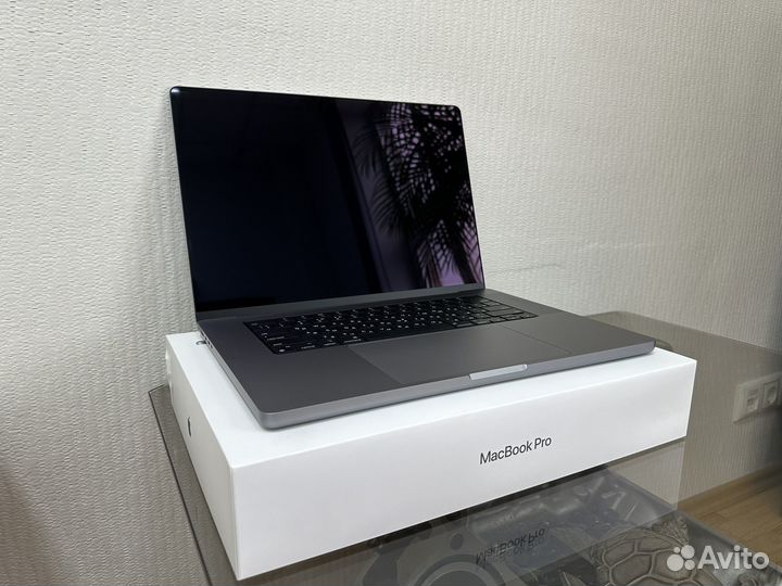 Ноутбук Apple MacBook Pro 16 M1Pro