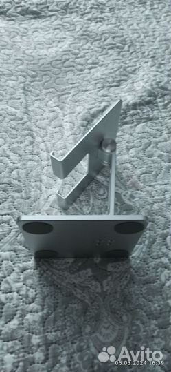 Подставка для планшета