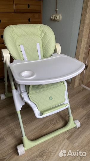 Стульчик для кормления babyton