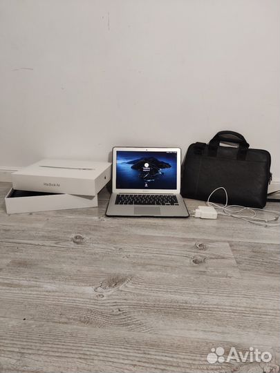 MacBook Air 13 Mid 2017