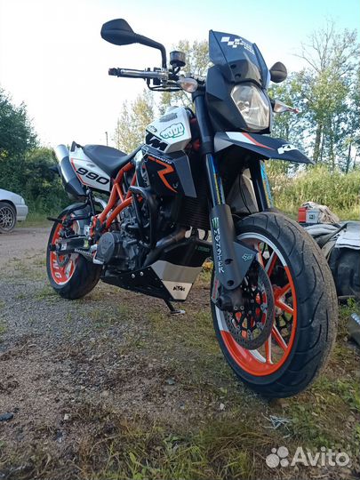 KTM 990smr supermoto