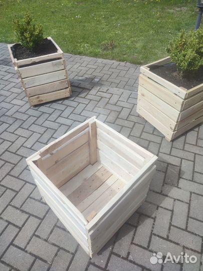 Ящик деревянный для цветов уличный