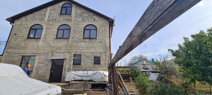 Дом 312 м² на участке 7 сот.