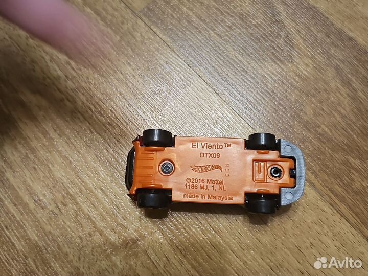 Хот вилс машинка EI Viento