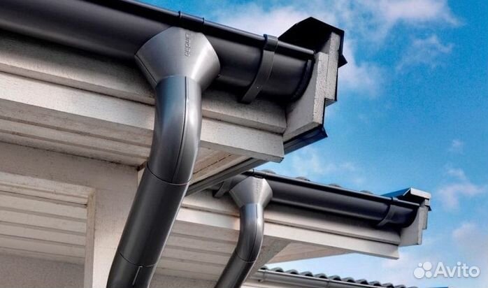 Желоб водосточный