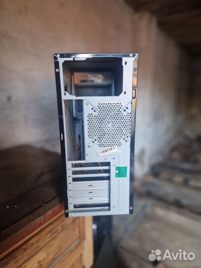 Корпус для Компьютера