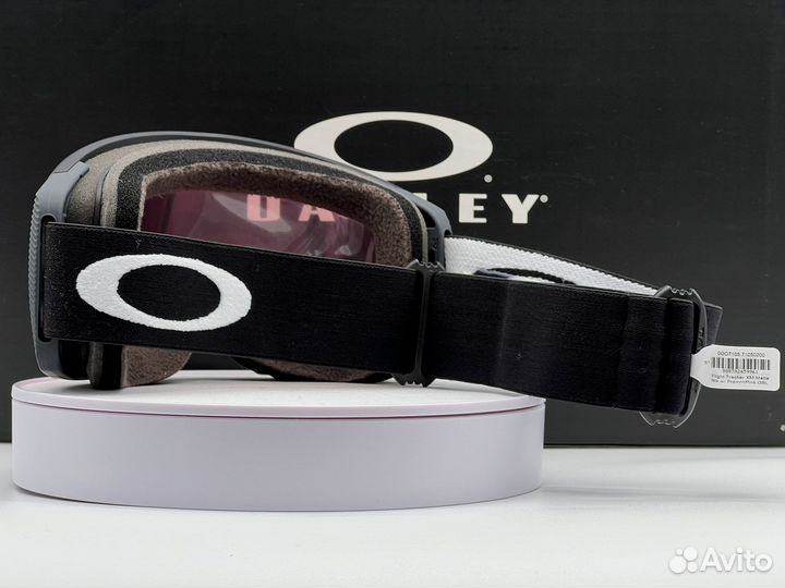 Сноуборд маска Oakley Flight Tracker M / XM HiPink
