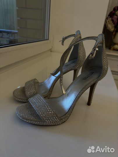 Michael kors босоножки 38