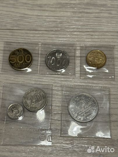 Монеты Азии: Индонезия Шри-Ланка Непал Малайзия