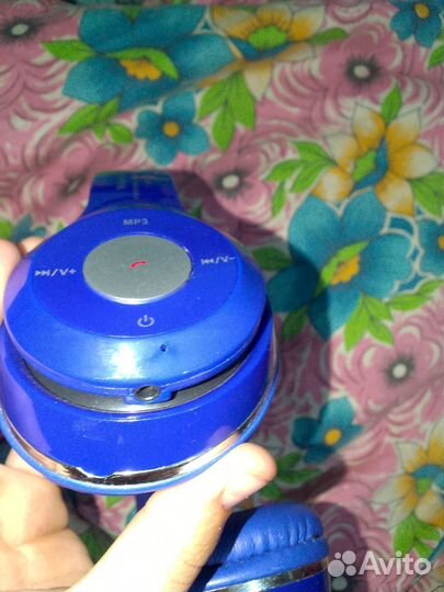 Беспроводные наушники