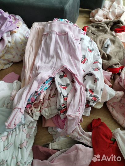 Коробка детских вещей для новорожденных