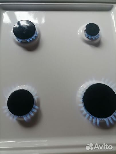 Плита газовая Горение в отличном состоянии