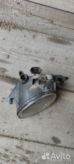 Противотуманная фара Nissan X-trail t30