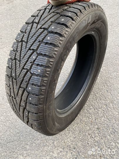 Roadstone Winguard WinSpike SUV 225/60 R17