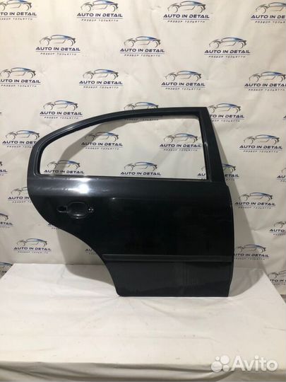 Дверь задняя правая skoda octavia tour 2008 1.4 MT