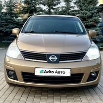 Nissan Tiida 1.6 AT, 2008, 225 000 км, с пробегом, цена 640 000 руб.