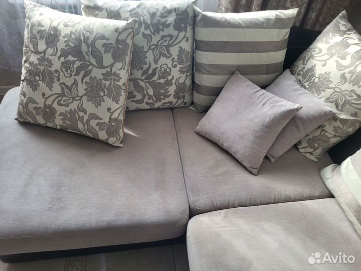 Угловой диван