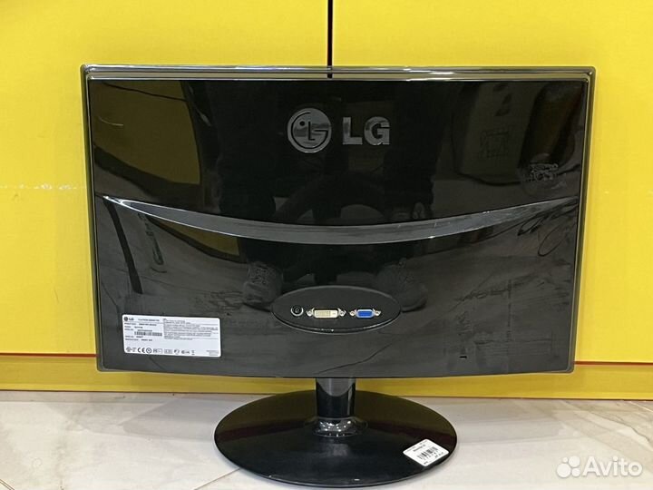 Монитор LG Flatron E2040T