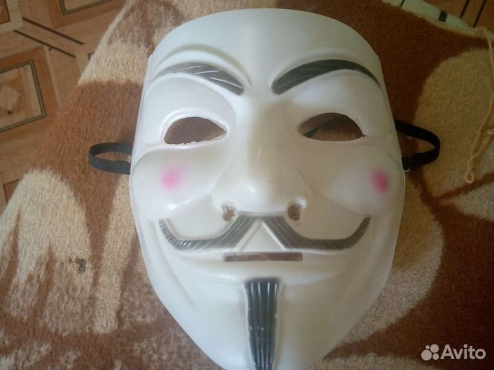 Маска карнавальная