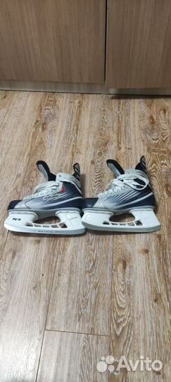 Коньки хоккейные Bauer Vapor X:05