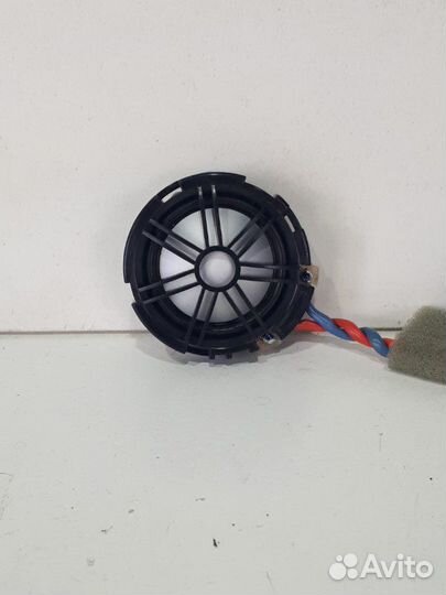 Динамик центральный в торпедо вч Land Rover Range