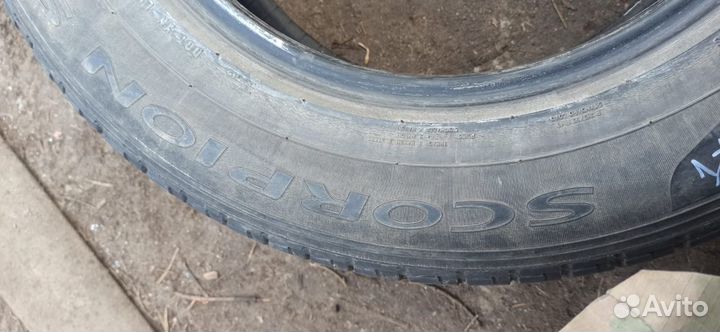 Pirelli Scorpion STR 215/65 R16 98V