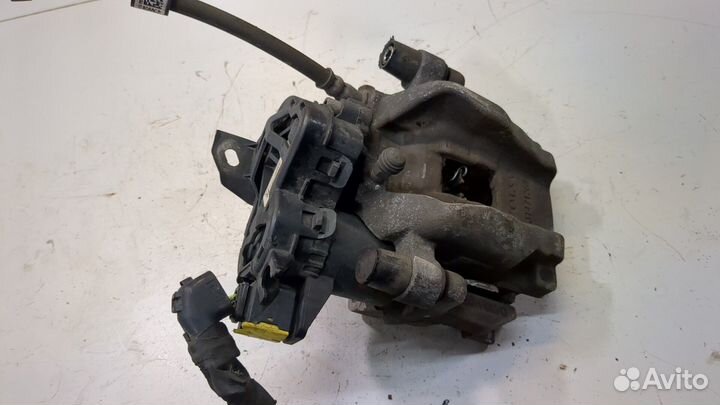 Суппорт Volvo XC90, 2017