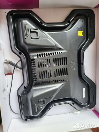 Охлаждающая подставка для ноутбука