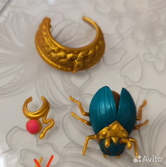 Аксессуары Неферы Монстер Хай