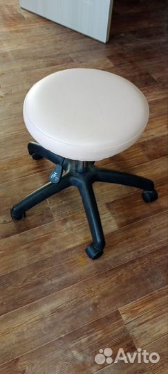 Стул мастера /таблетка бу