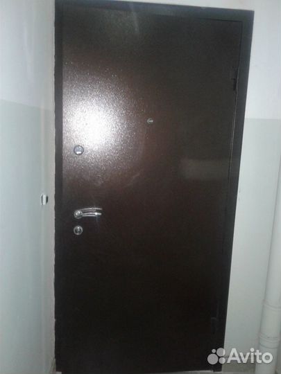 Дверь входная металлическая