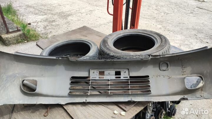 Бампер передний Toyota Funcargo NCP20