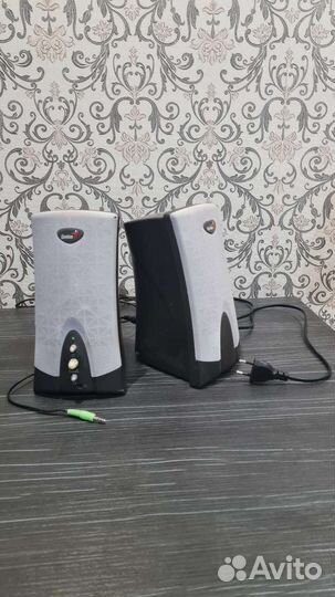 Колонки для компьютера genius