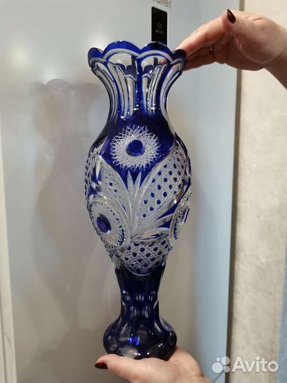 Ваза хрустальная