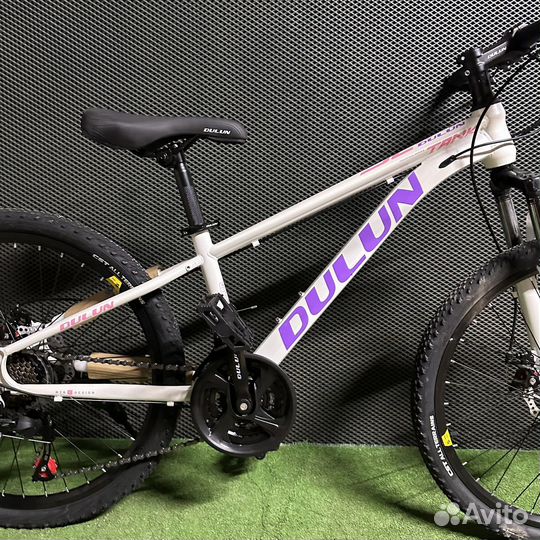 Велосипед новый 24 подростковый для девочки