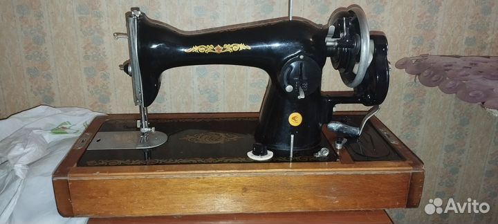 Швейная машинка